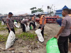 Brimob Kompi A Sofifi Baksos Dengan Masyarakat